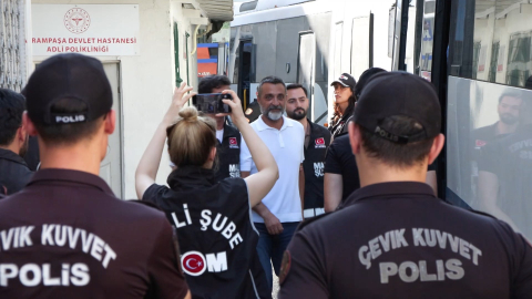 İstanbul- İBB'ye yönelik yolsuzluk soruşturması: 24 şüpheli sağlık kontrolünden geçirildi