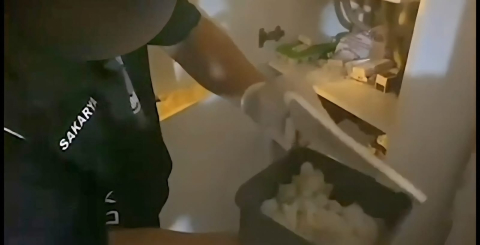 Evindeki kombi dolabında 1 kilo kokain ele geçirilen şüpheli tutuklandı