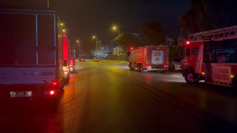 İstanbul - Esenyurt’ta, boş fabrikadaki yangın 6 saatte söndürüldü / Geniş haber- Ek görüntü