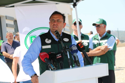 Bakan Yardımcısı Gizligider: İzmir bundan sonra kokularla değil, bereketi ile anılacak