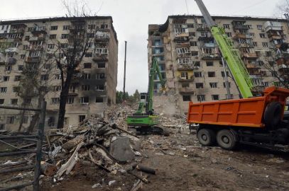 Rusya'dan Ukrayna eğitim merkezine saldırı: 1 ölü, 11 yaralı