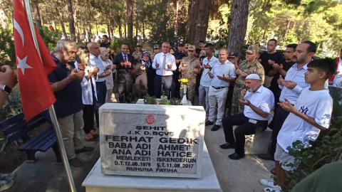 Şehit Başçavuş Ferhat Gedik, Hatay'daki mezarı başında anıldı