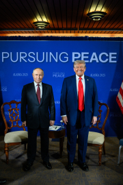 Alaska’daki Trump-Putin görüşmesi başladı / Video eklendi