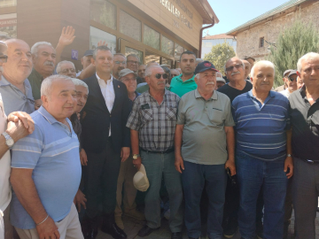 Özgür Özel: Kimsenin verdiği oy için özür dilemesine gerek yok