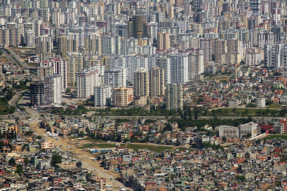 Adana - ‘Binanın çok katlı olması depreme dayanıksız, az katlı olması da sağlam olduğu anlamına gelmez” /Video eklendi