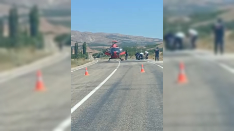 Malatya'da  ambulans helikopter kara yoluna inip hasta aldı