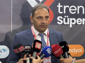 Samsunspor Futbol Direktörü Çapa: Elenmeyi hak etmediğimizi düşünüyorum /Metin eklendi