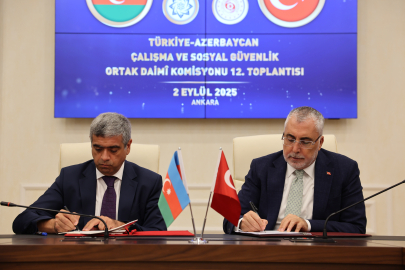 Bakan Işıkhan, Azerbaycanlı mevkidaşı Aliyev ile bir araya geldi (2)