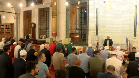 İstanbul - Fatih'te ‘Aileler Gazze İçin Sabah Namazında Buluşuyor’ programı