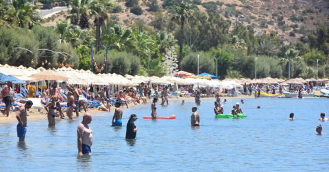 Ege Denizi'nde deniz suyu sıcaklığı arttı: Yüzme sezonu 11 gün uzadı