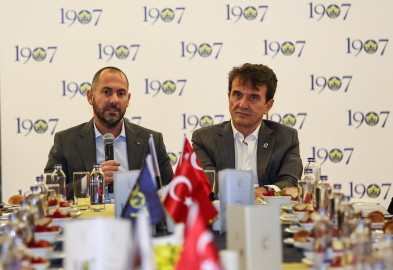 1907 Fenerbahçe Derneği’nden Türk voleybolunda tarihi adım