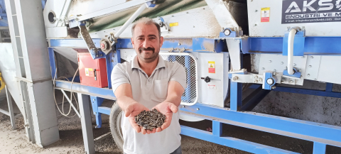 Rekoltenin yüzde 30 düştüğü Kayseri'de, ayçiçeği hasadı başladı / Ek fotoğraflar