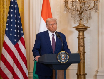 Trump'tan Fed'e faiz indirimi çağrısı