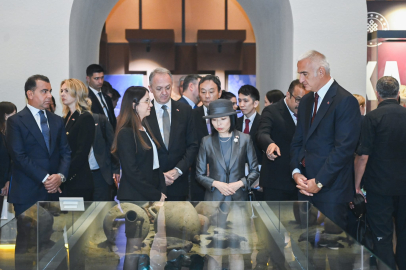 Japonya Prensesi Akiko Mikasa, 'Arkeolojinin Altın Çağı' sergisini ziyaret etti (2)