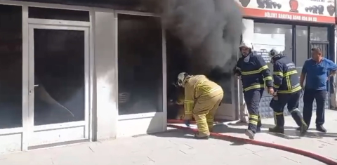 Kırıkkale'deki yangında patlama anı kamerada