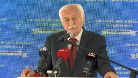 İstanbul - Yavuz Bülent Bakiler'in cenazesi Karacaahmet Gasilhanesi'ne getirildi