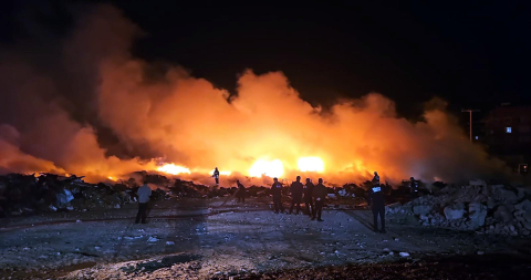 Tekirdağ'da hurdalıkta yangın