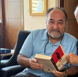 Yazar Ergün Poyraz, Özlem Çerçioğlu'nun evinin fotoğraflarını paylaştığı gerekçesiyle tutuklandı