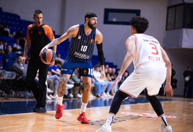 Anadolu Efes - Hapoel Tel Aviv: 81-87