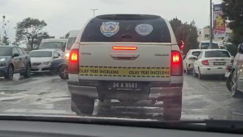 İstanbul - Tuzla Tersaneler Bölgesi'nde gemi yan yattı: 1 ölü -1