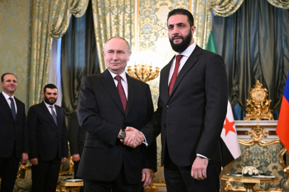Rusya Devlet Başkanı Putin ile Suriye Cumhurbaşkanı Şara, Moskova’da görüştü / Geniş haber