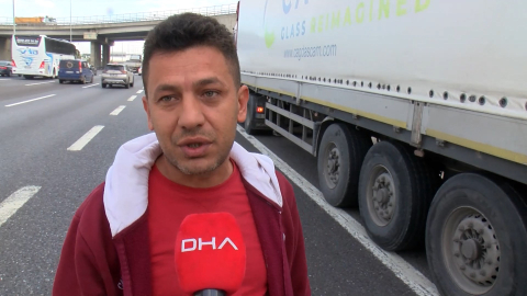İstanbul- Sancaktepe'de otoyolda otomobil TIR'ın altında kaldı  / Geniş haber- aktüel görüntü