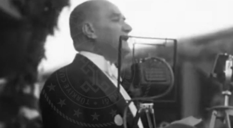 Bakanlıktan, 10'uncu Yıl Nutku görüntüleri ile kutlama