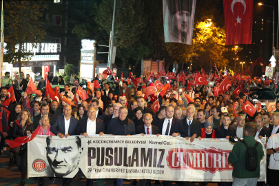 Küçükçekmece’de Cumhuriyet'in 102'nci yılı coşkuyla kutlandı