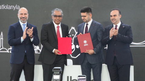 İstanbul - Bakan Kacır:Uber önümüzdeki 5 yılda Türkiye'de teknoloji merkezi kurmak için adım atıyor