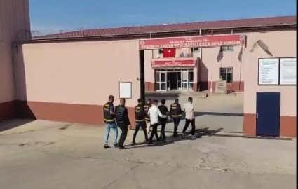 Haraç isteyip, iş yeri kurşunlayan 7 şüpheli yakalandı