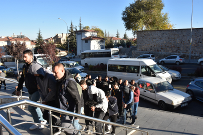 19 ilde 200 kişiyi 100 milyon TL dolandıran 39 şüpheli yakalandı