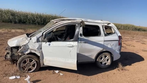 Mardin- Hafif ticari araç ile motosiklet çarpıştı; 1 ölü, 1 ağır yaralı /Video eklendi