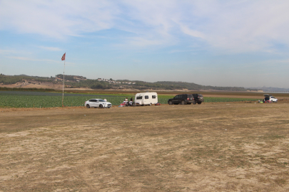 Seyhan Baraj Gölü’nde sular çekilince eski köprü ortaya çıktı / Ek fotoğraflar