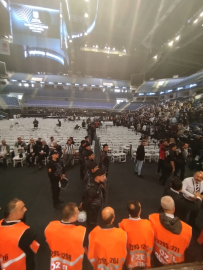 Serdar Adalı’nın ikinci dönemi ibrası sırasında tartışmalar yaşandı, sayım yeniden yapıldı / Ek video eklendi