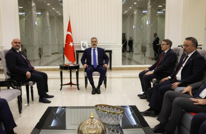 Bakan Fidan, Irak Türkmen Cephesi Başkanı Ağaoğlu ile görüştü