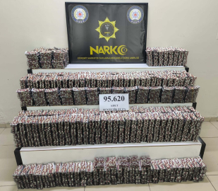Balıkesir'de 95 bin sentetik hap ele geçirildi /Video eklendi