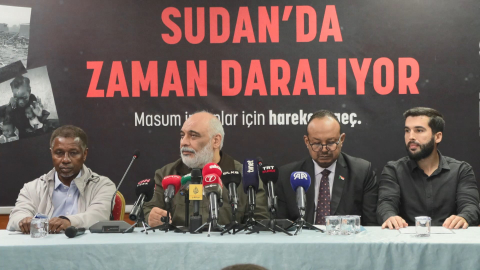 İstanbul- İHH Genel Başkanı Yıldırım: Sudan'a yardımları, Gazze'ye gönderir gibi gönderin