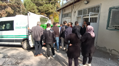 Kazada annesi ve yengesiyle birlikte ölen sürücü, umreden dönen eşini karşılamaya gidiyormuş