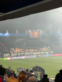 Viktoria Plzen'den dikkat çeken pankart