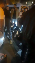 İstanbul- Avcılar’da otomobil motosiklete çarptı, iki kişi ağır yaralandı; yardıma gidenin ekipmanı çalındı