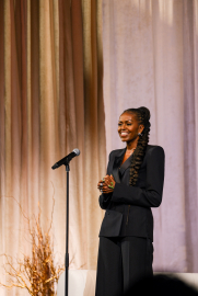 Michelle Obama: ABD kadın bir başkana hazır değil