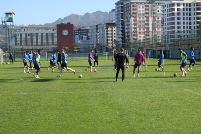 Çaykur Rizesporlu Jurecka'dan taraftarlara çağrı / Metin ve ek video eklendi