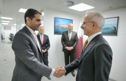 Bakan Uraloğlu, Katarlı mevkidaşı Abdulla Al Thani ile görüştü