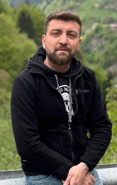 Erzurum’da otomobil ile hayvan yüklü kamyonet çarpıştı: 1 ölü, 2 yaralı