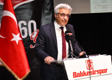 Balıkesirspor'da Başkan Altınöz korkuttu