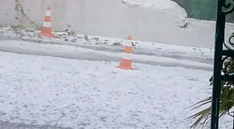 Balıkesir'de dolu yağışı