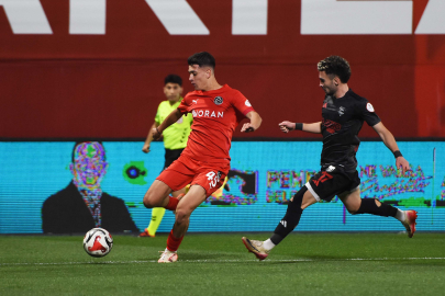 Manisa FK son dakikalarda kaybetti