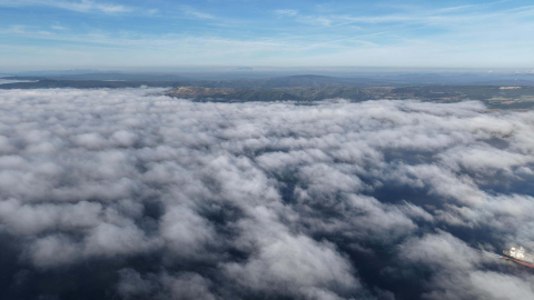 Çanakkale Boğazı, sis nedeniyle çift yönlü olarak ulaşıma kapatıldı (2)