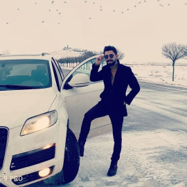 Aracında ölü bulunan Mehmet Mansur toprağa verildi