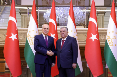 Tacikistan Cumhurbaşkanı Rahman, TBMM Başkanı Kurtulmuş’u kabul etti